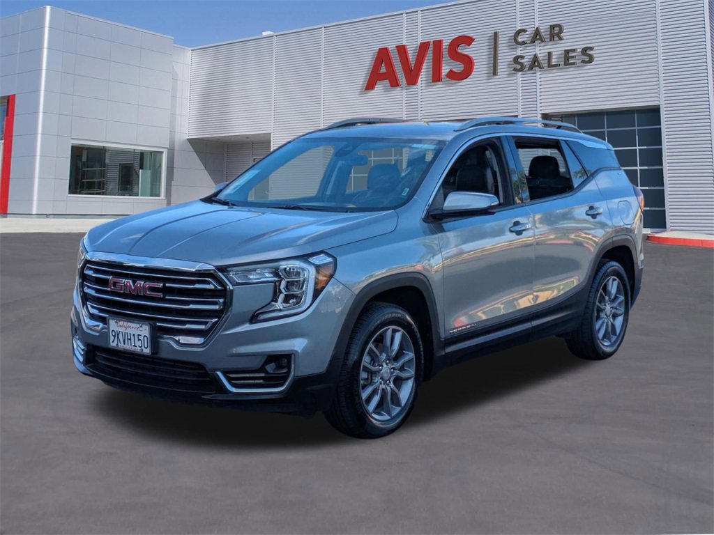 Used 2024 GMC Terrain SLT