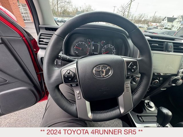 Used 2024 Toyota 4Runner SR5 image 16
