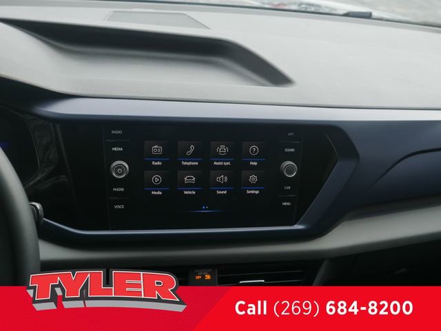 Used 2022 Volkswagen Taos SE image 48