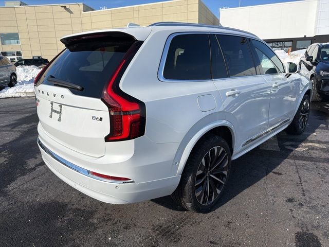 New 2026 Volvo XC90 B6 Plus w/ Protection Package image 3