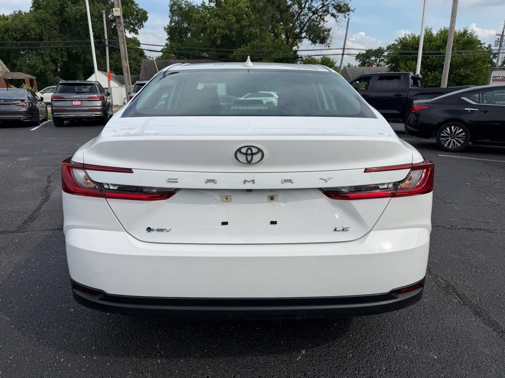 Used 2025 Toyota Camry LE FWD image 7