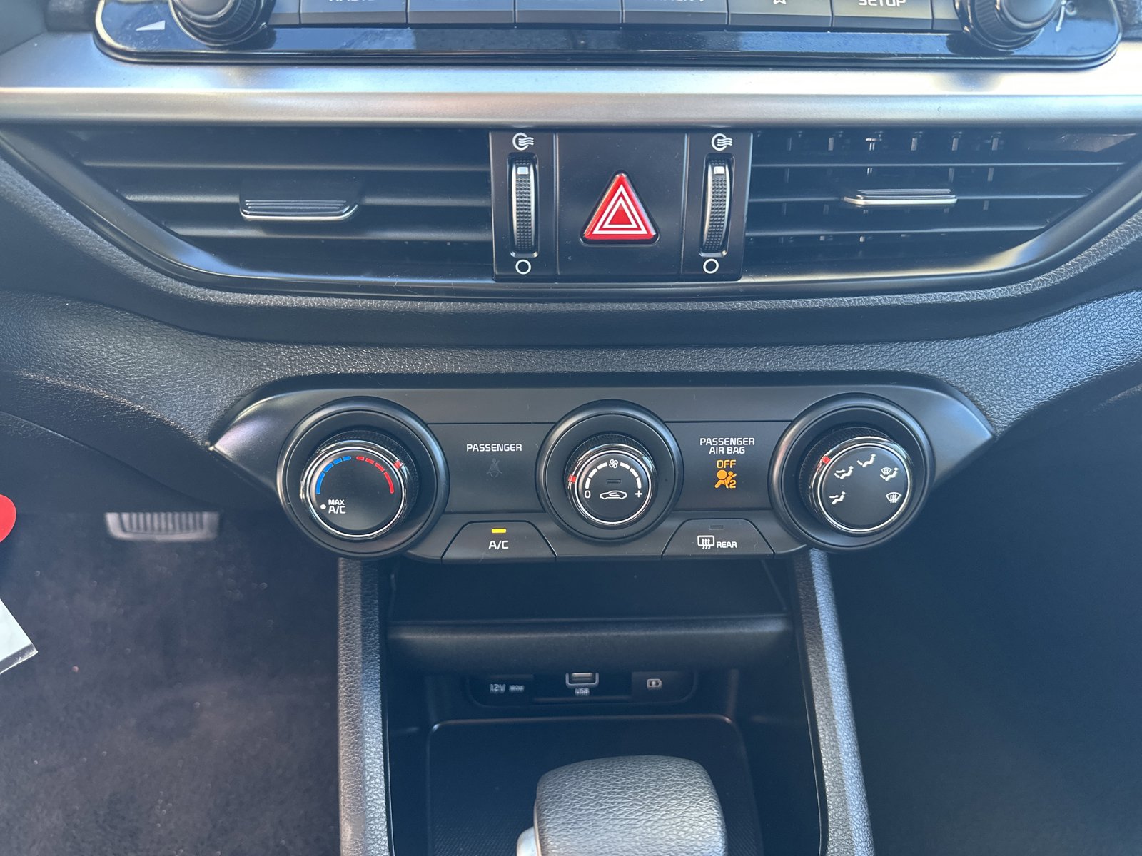 Used 2024 Kia Forte LXS image 15