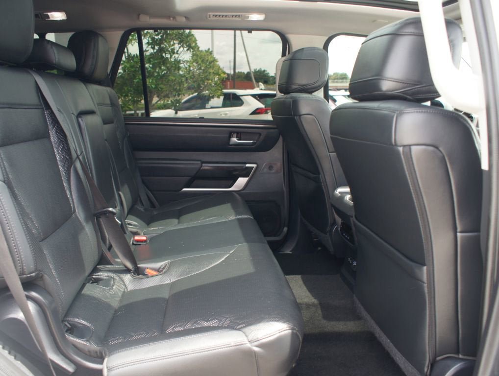 Used 2023 Toyota Sequoia Limited w/ Tow Technology Package AWD/4WD image 23
