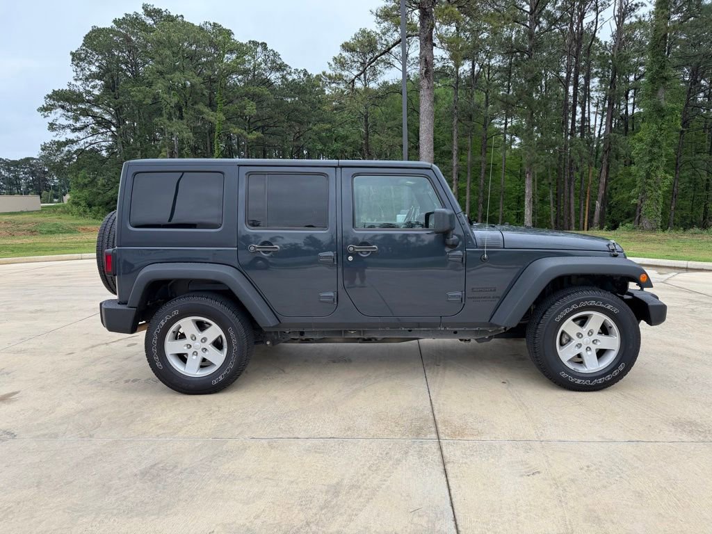Used 2016 Jeep Wrangler Unlimited Sport w/ Quick Order Package 24S AWD/4WD image 6