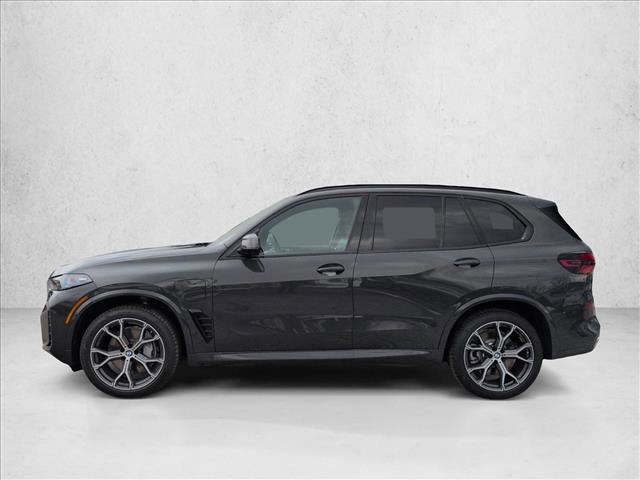 New 2026 BMW X5 xDrive50e w/ M Sport Package AWD/4WD image 5
