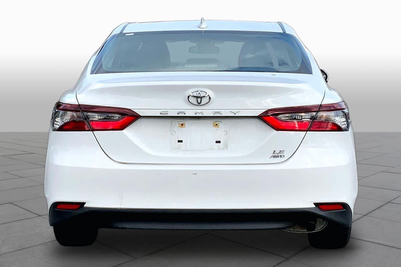 Used 2024 Toyota Camry LE AWD/4WD image 5