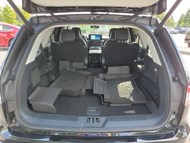 Used 2025 Lincoln Aviator Reserve w/ Equipment Group 201A AWD/4WD image 28