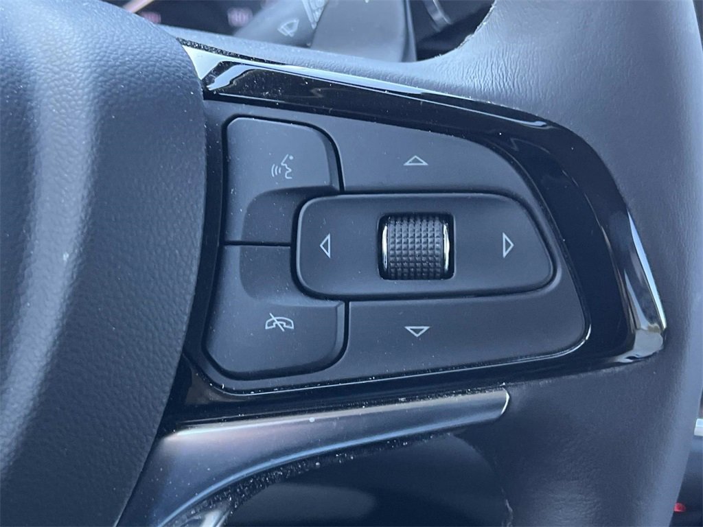 Certified 2024 Buick Enclave Essence image 22