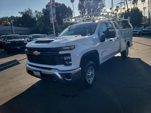 Used 2024 Chevrolet Silverado 2500 W/T w/ WT Convenience Package image 4