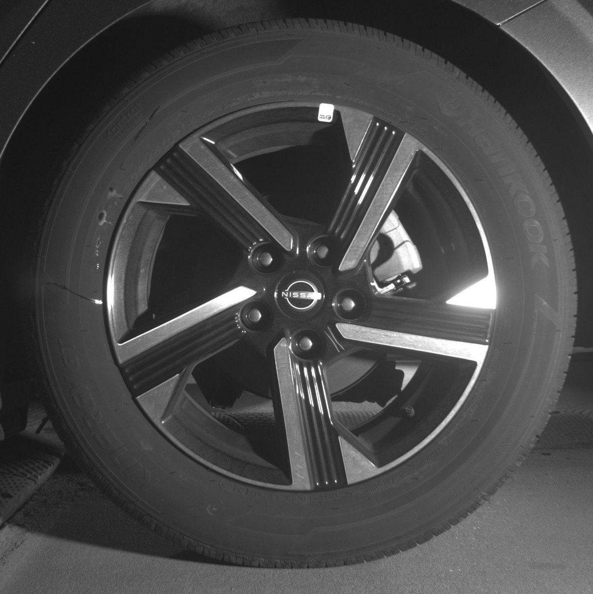 Used 2025 Nissan Sentra SV image 14