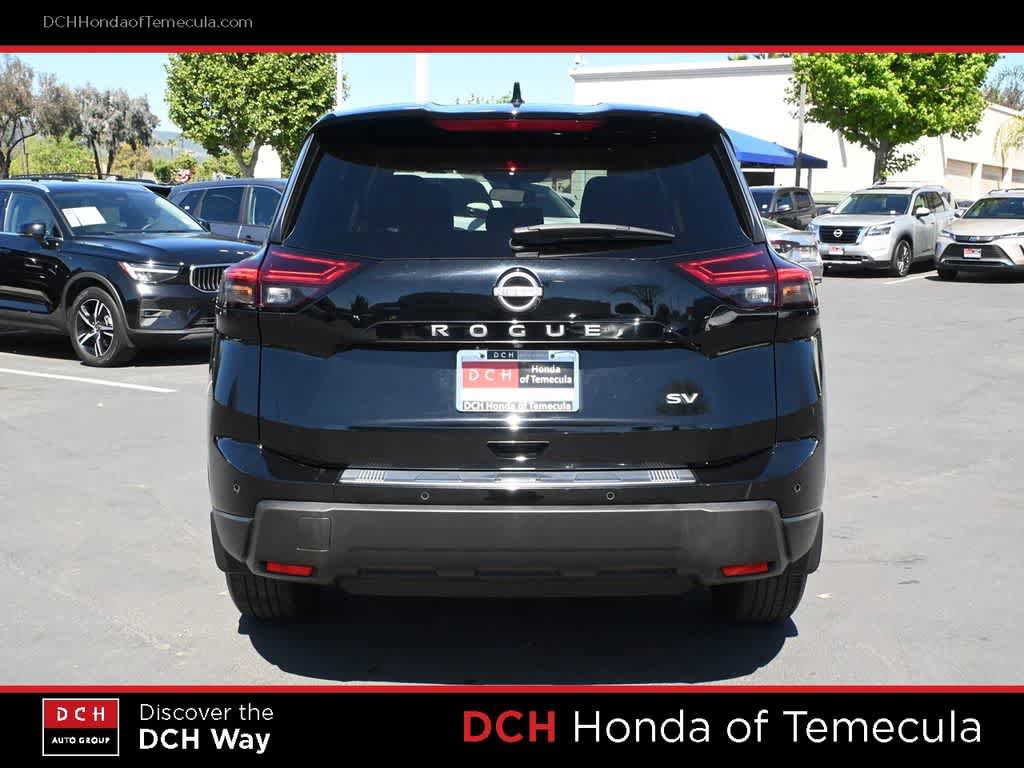 Used 2024 Nissan Rogue SV FWD image 6