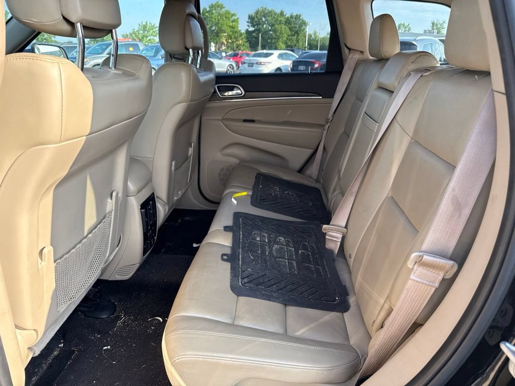 Used 2018 Jeep Grand Cherokee Limited AWD/4WD image 15