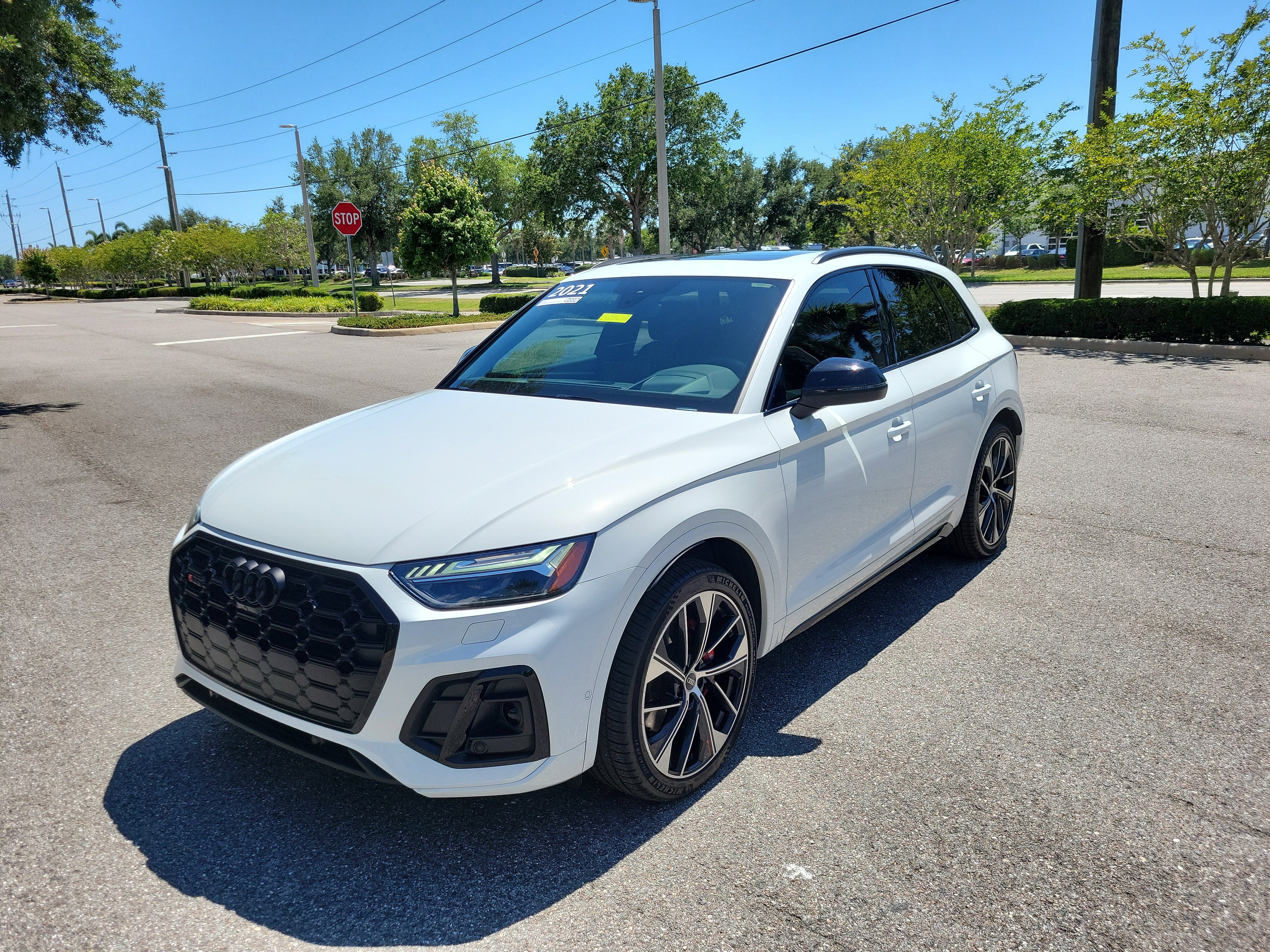 Used 2021 Audi SQ5 Prestige AWD/4WD image 8