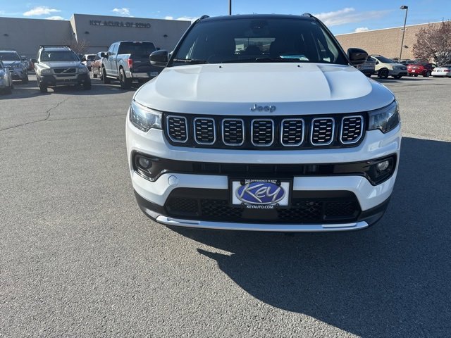 Used 2024 Jeep Compass Limited image 8