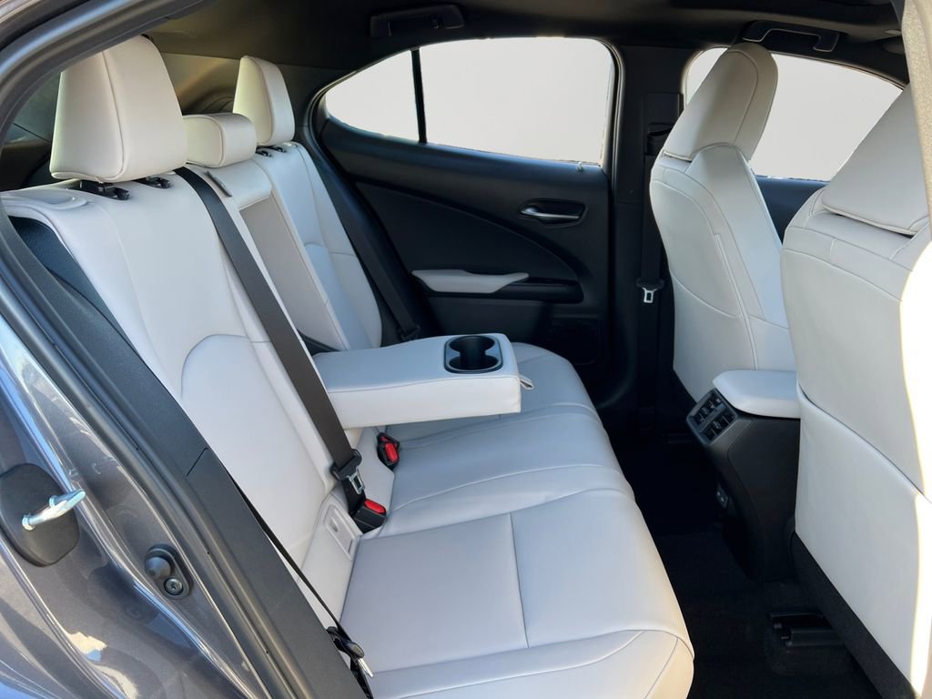 New 2025 Lexus UX 300h 300h F SPORT Design image 6