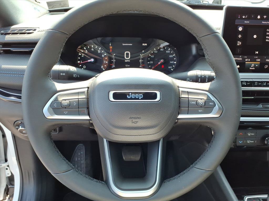 New 2026 Jeep Compass Latitude AWD/4WD image 11