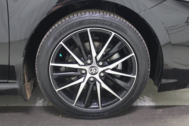 Used 2023 Toyota Camry SE image 28