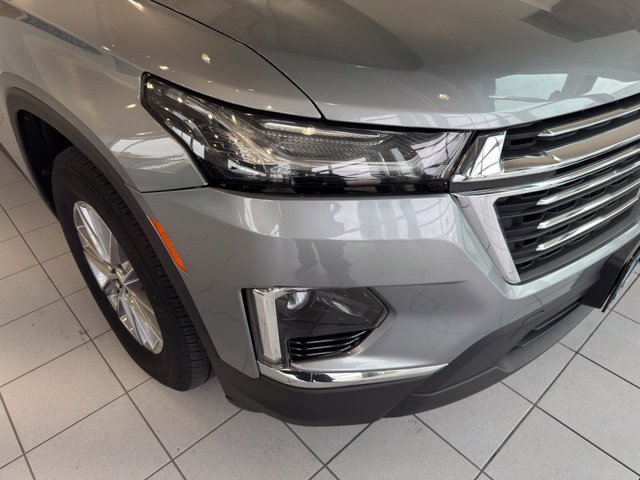 Used 2023 Chevrolet Traverse LT AWD/4WD image 42