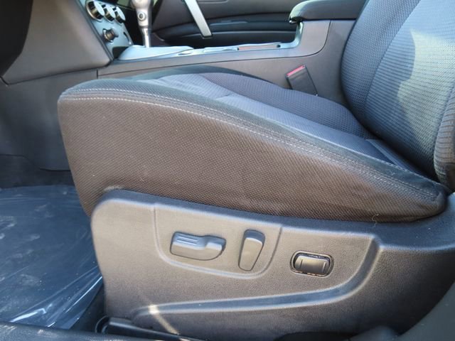 Used 2013 Nissan Rogue SV image 15