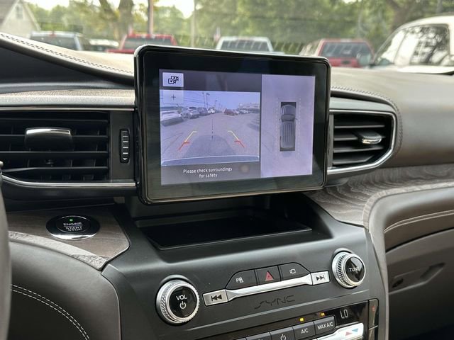 Used 2020 Ford Explorer Platinum image 15