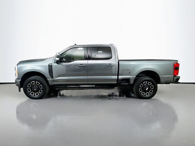 Used 2023 Ford F250 Lariat w/ Lariat Ultimate Package image 4