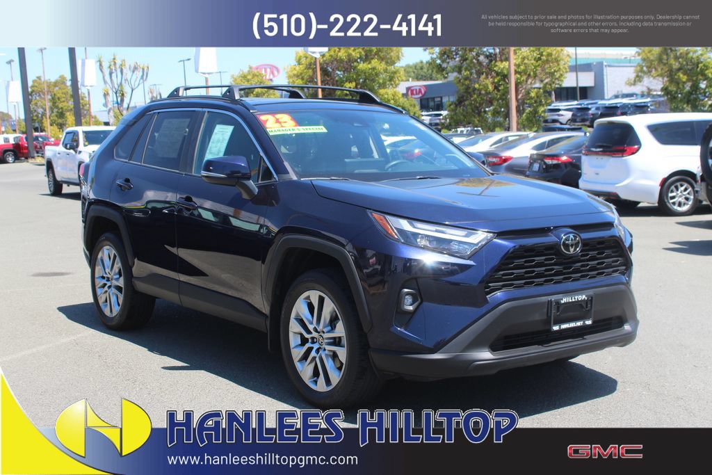 Used 2023 Toyota RAV4 XLE Premium FWD image 5