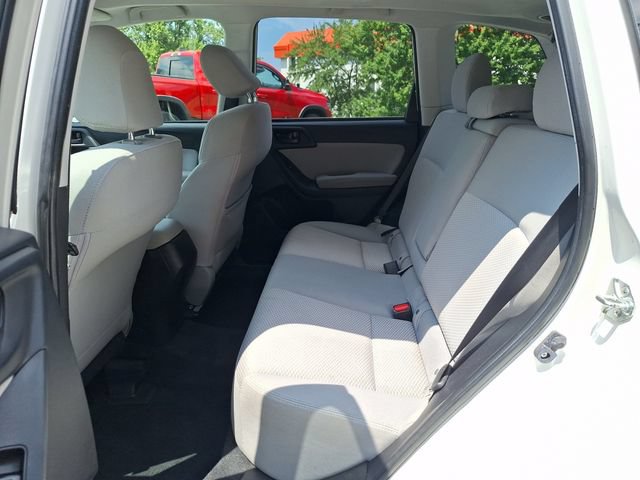 Used 2014 Subaru Forester 2.5i Premium w/ All-Weather Package AWD/4WD image 22