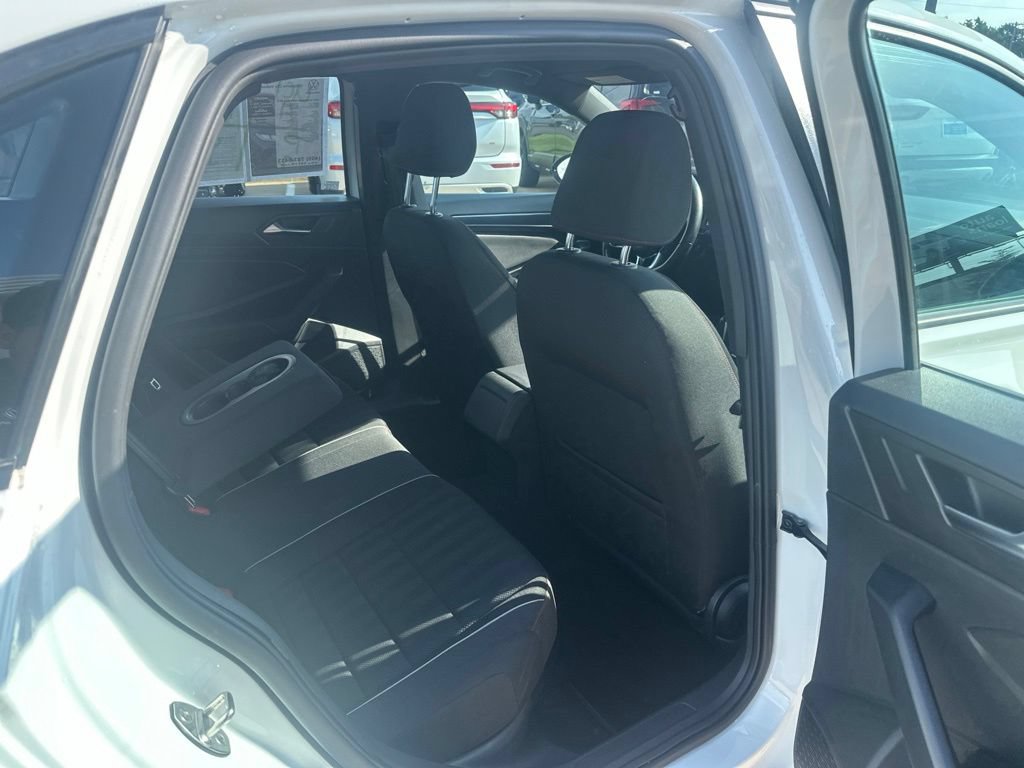 Used 2021 Volkswagen Jetta GLI FWD image 16