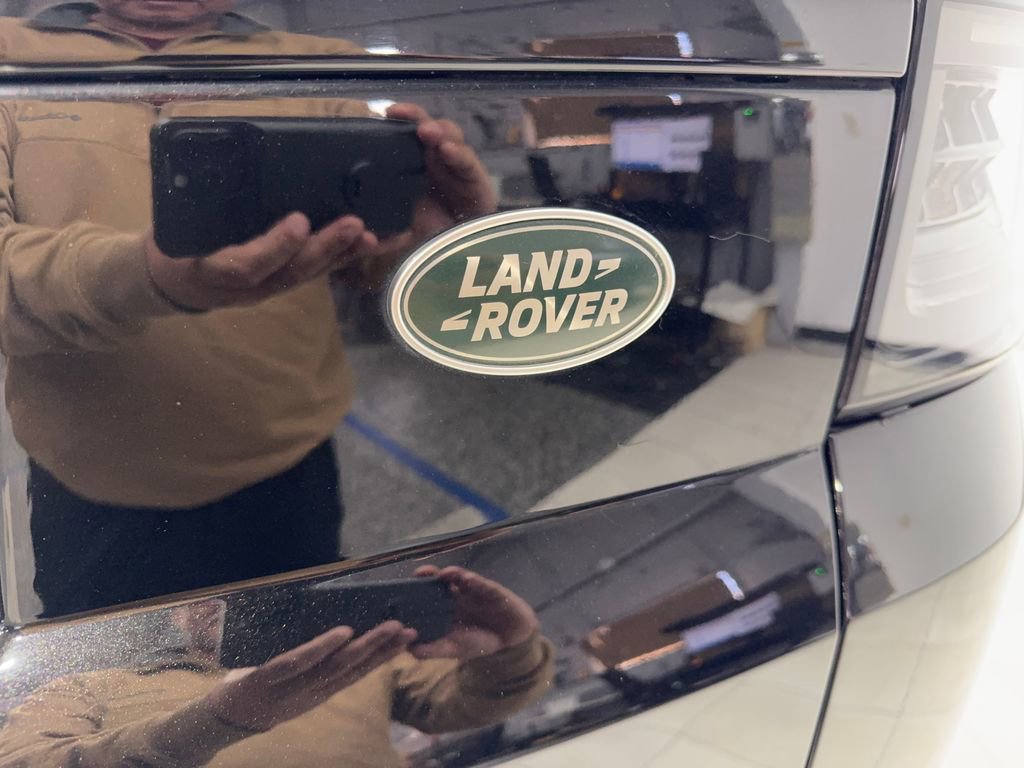 Used 2022 Land Rover Range Rover Sport HSE Silver Edition image 23