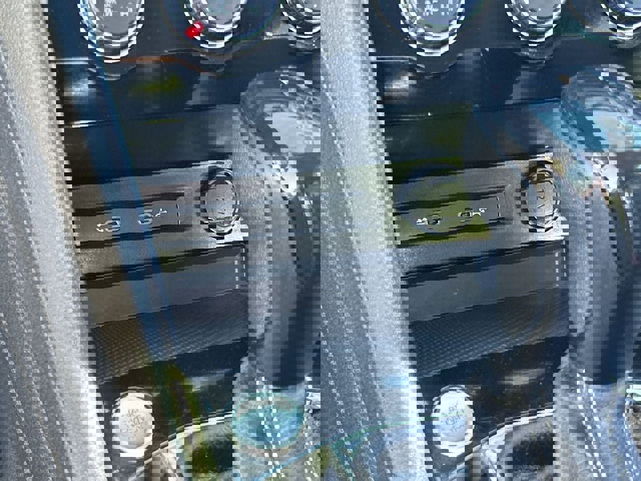 Used 2023 Volkswagen Taos S image 24