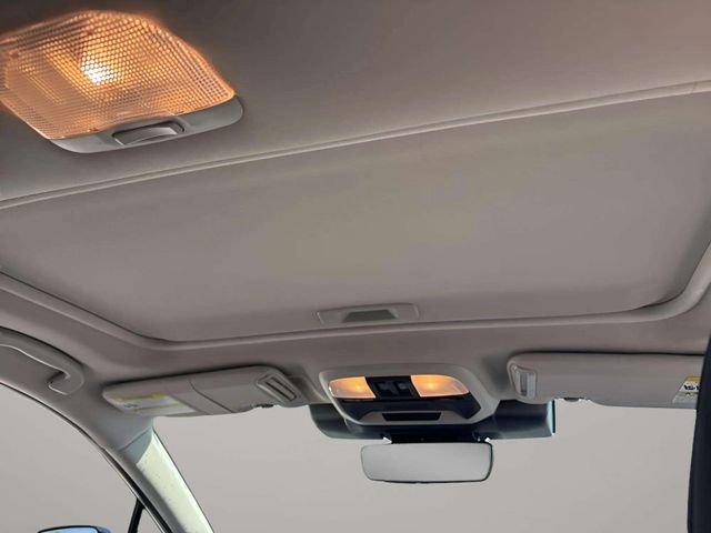 Certified 2025 Subaru Crosstrek 2.0i Premium image 19