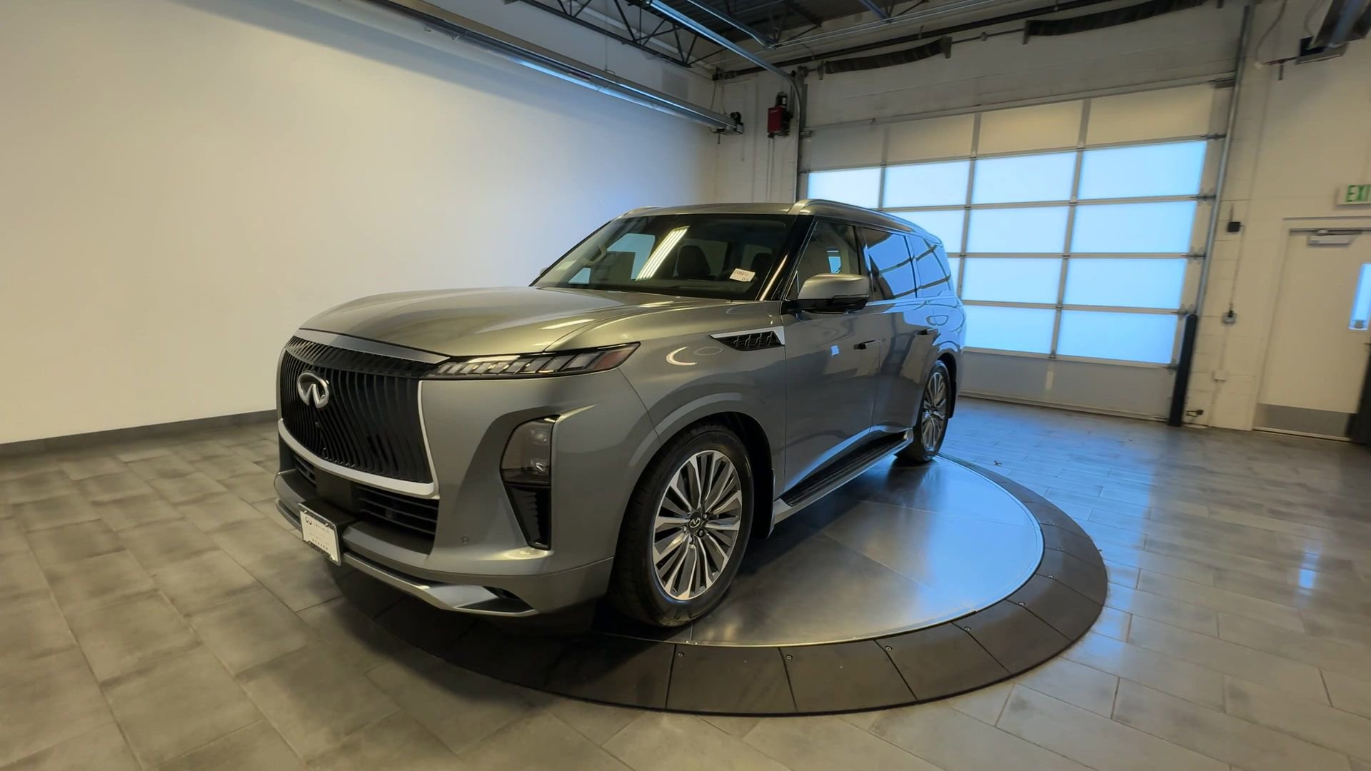 New 2026 INFINITI QX80 Luxe w/ Cargo Package AWD/4WD image 4