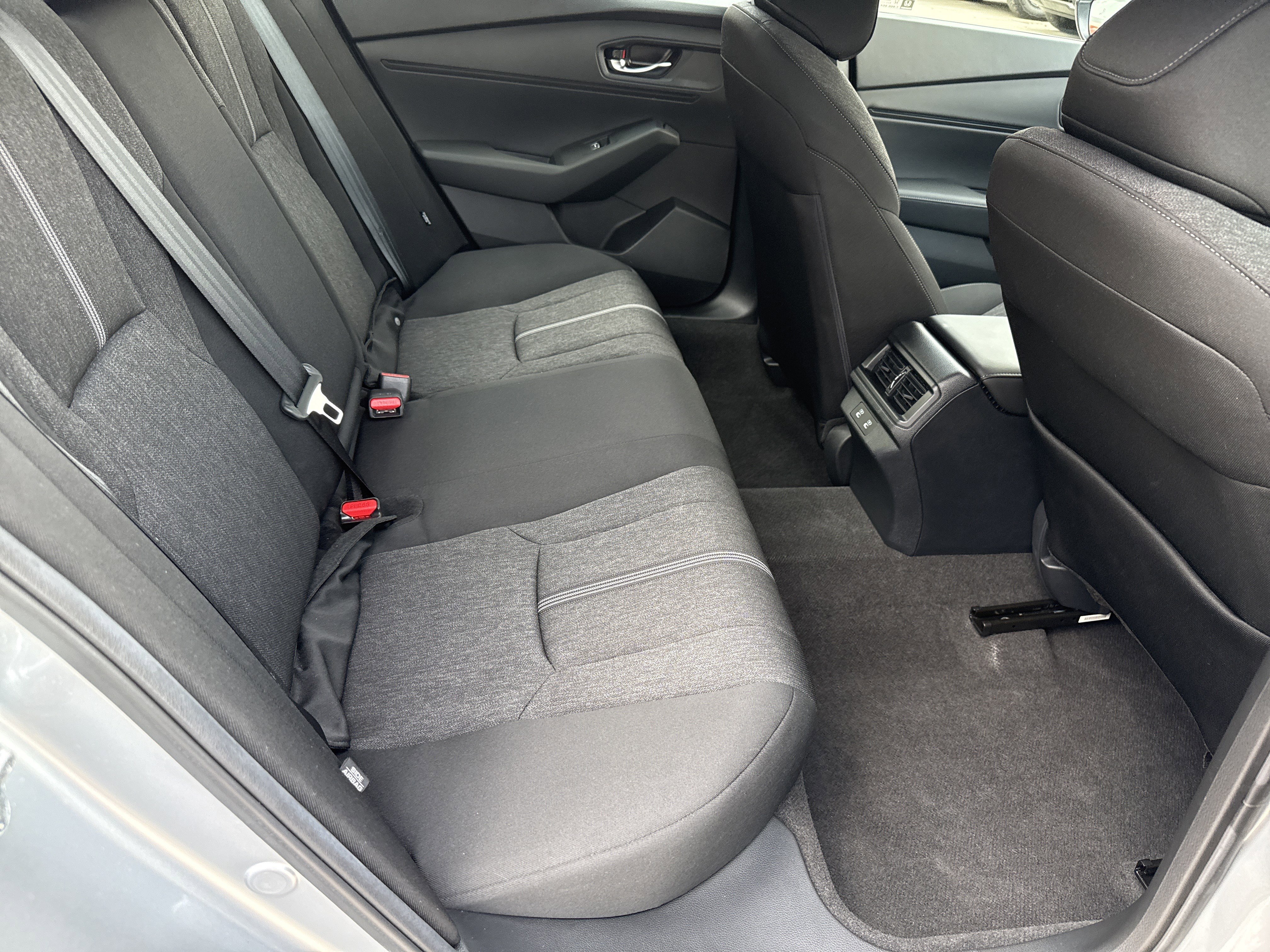 Used 2025 Honda Accord Sport image 15