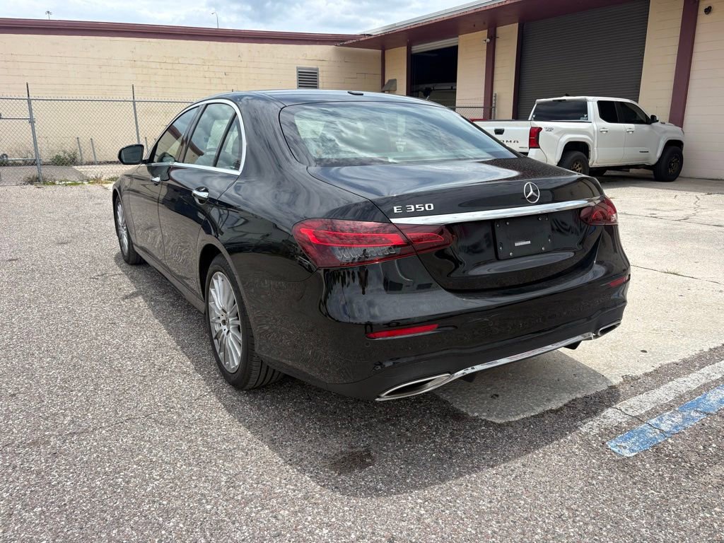 Used 2022 Mercedes-Benz E 350 Sedan image 5