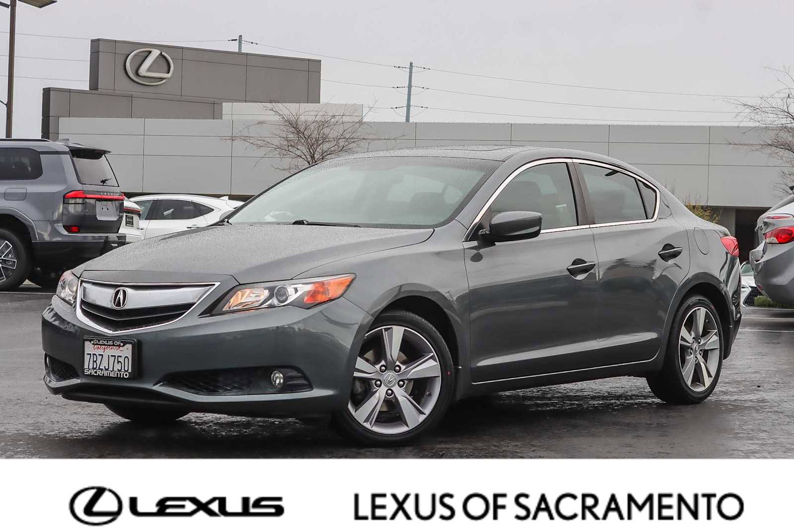 Used 2014 Acura ILX image 1