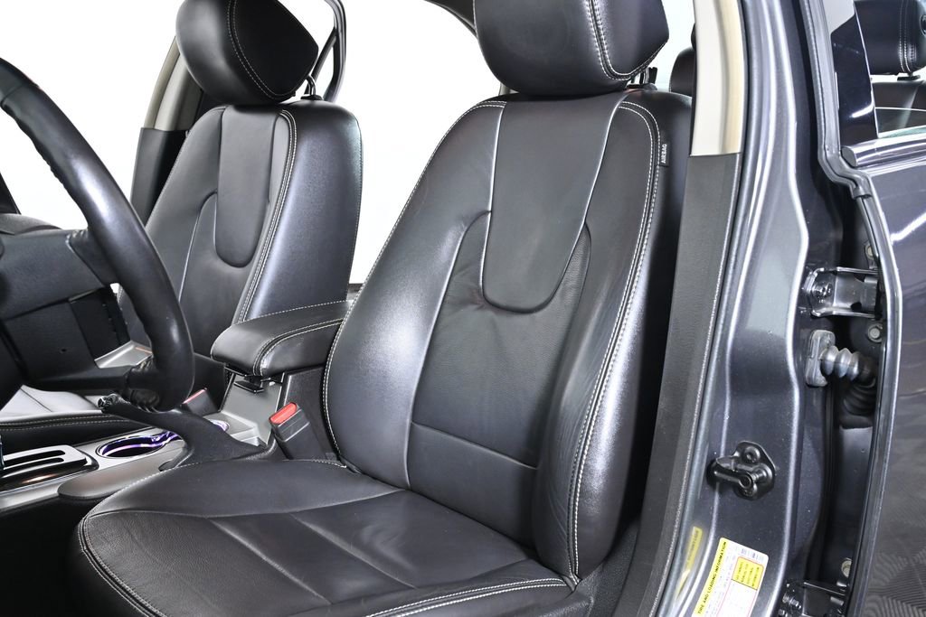 Used 2012 Ford Fusion SEL image 20