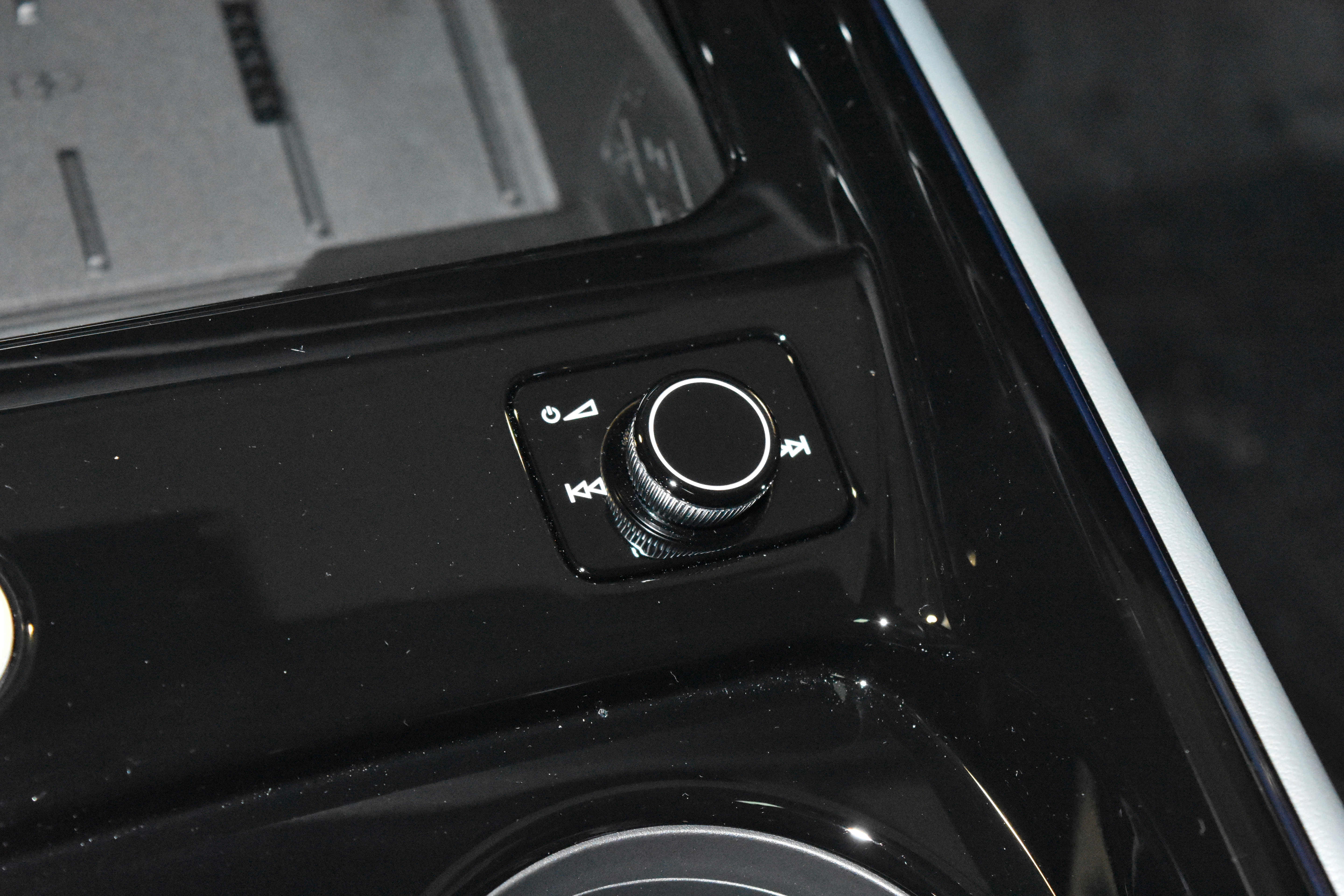 New 2026 Audi Q3 quattro 2.0T image 14