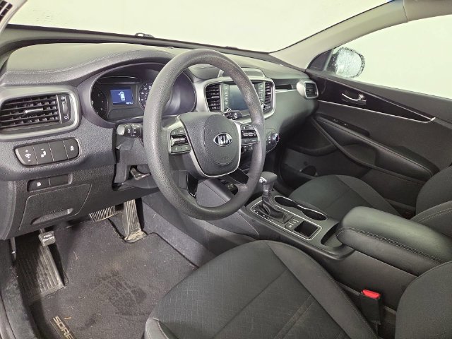 Used 2019 Kia Sorento AWD image 14