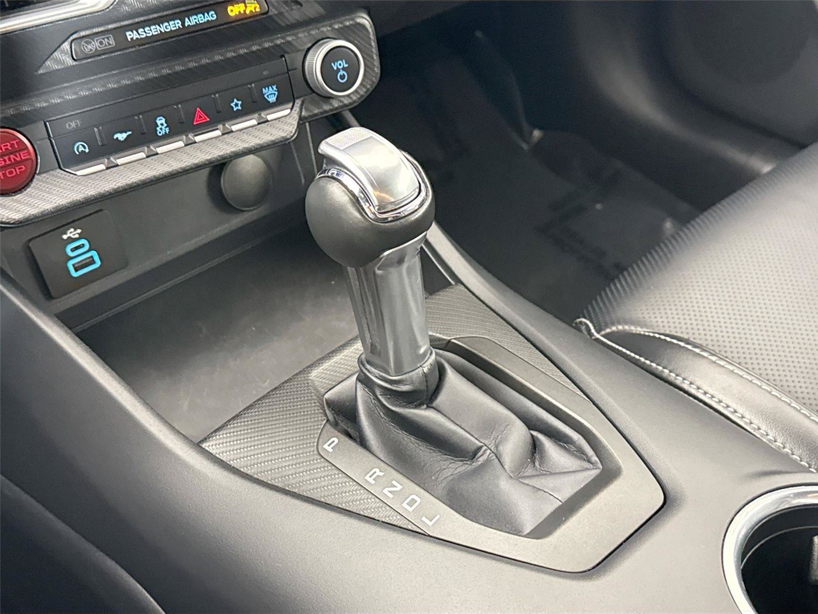 Used 2025 Ford Mustang Premium RWD image 27