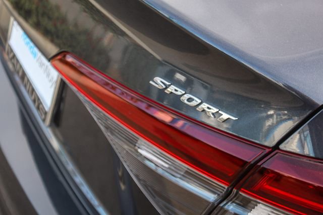 Used 2025 Honda Civic Sport image 11