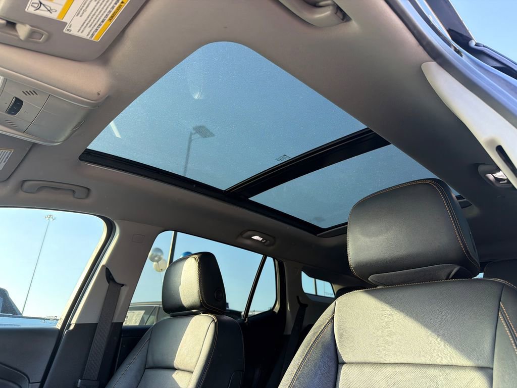 Used 2021 GMC Terrain SLT w/ Infotainment Package II image 33