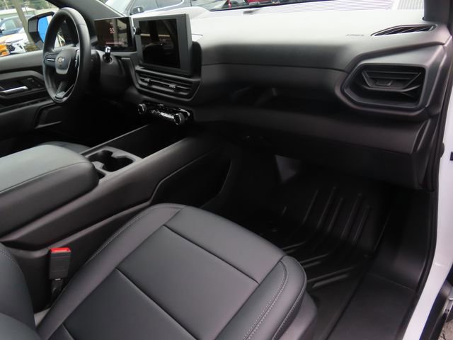 Used 2025 Chevrolet Silverado EV W/T AWD/4WD image 39