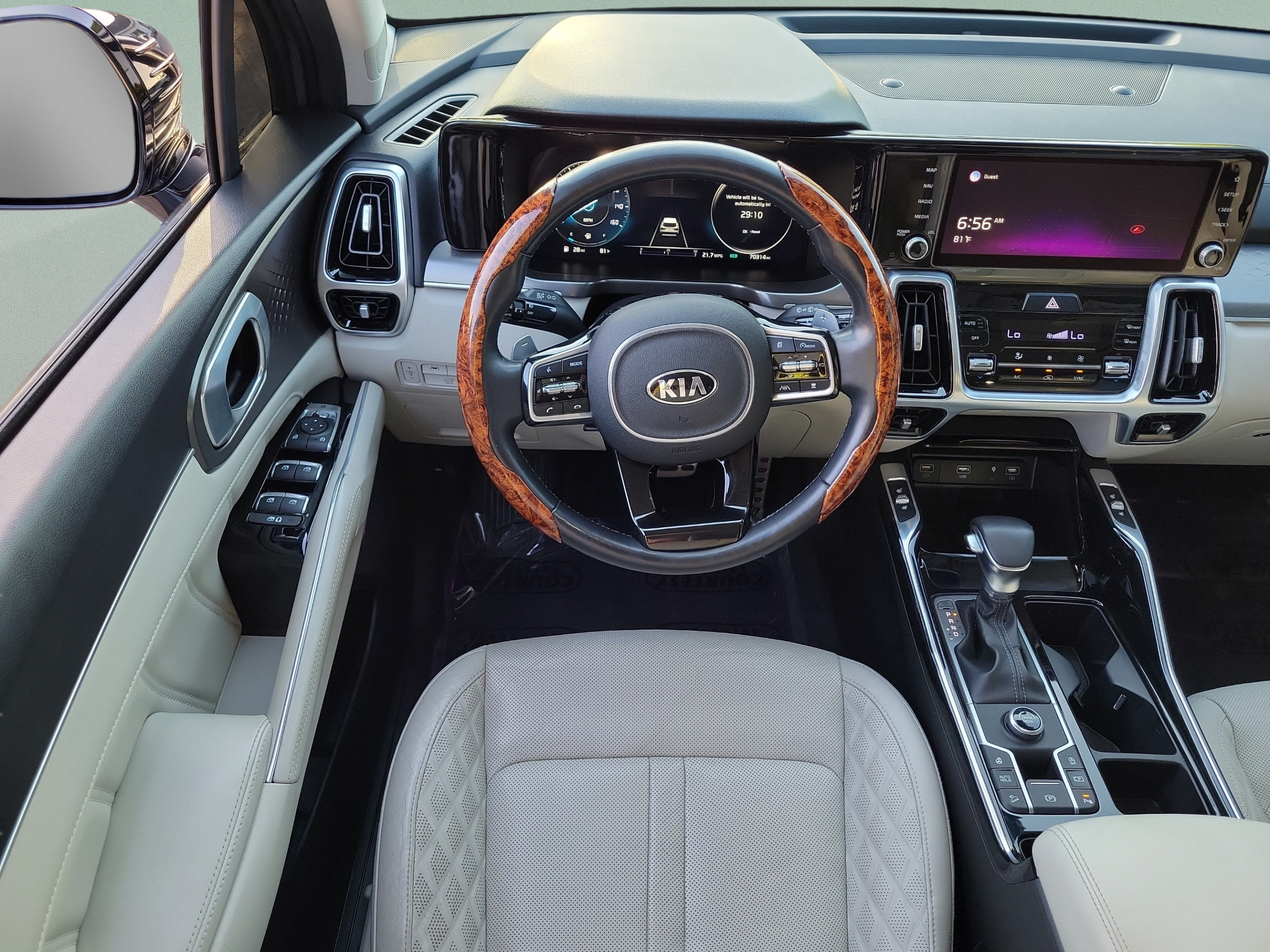 Certified 2021 Kia Sorento SX FWD image 9