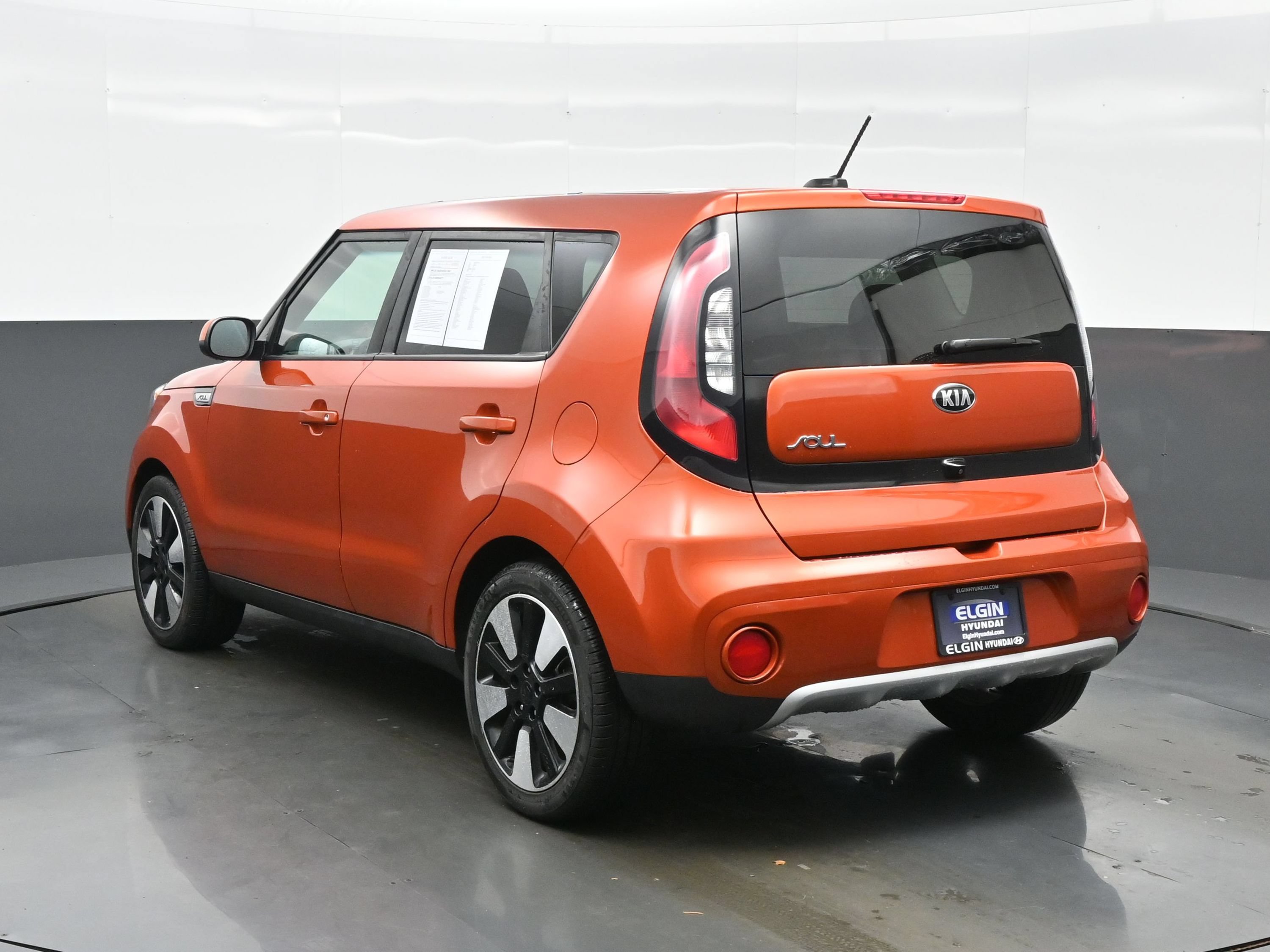 Used 2019 Kia Soul + FWD image 4