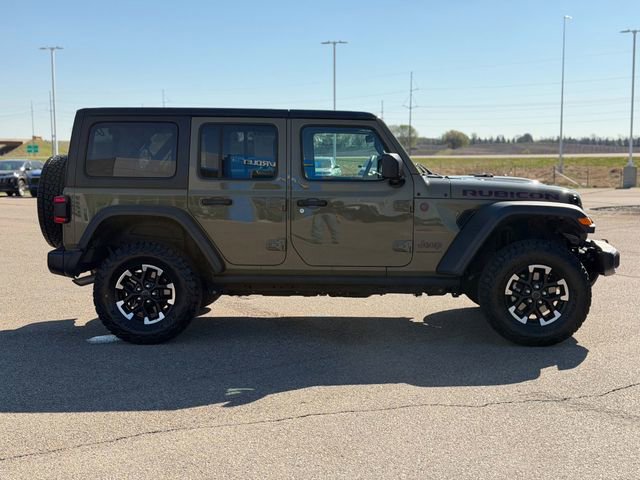 Used 2025 Jeep Wrangler Unlimited Rubicon AWD/4WD image 5
