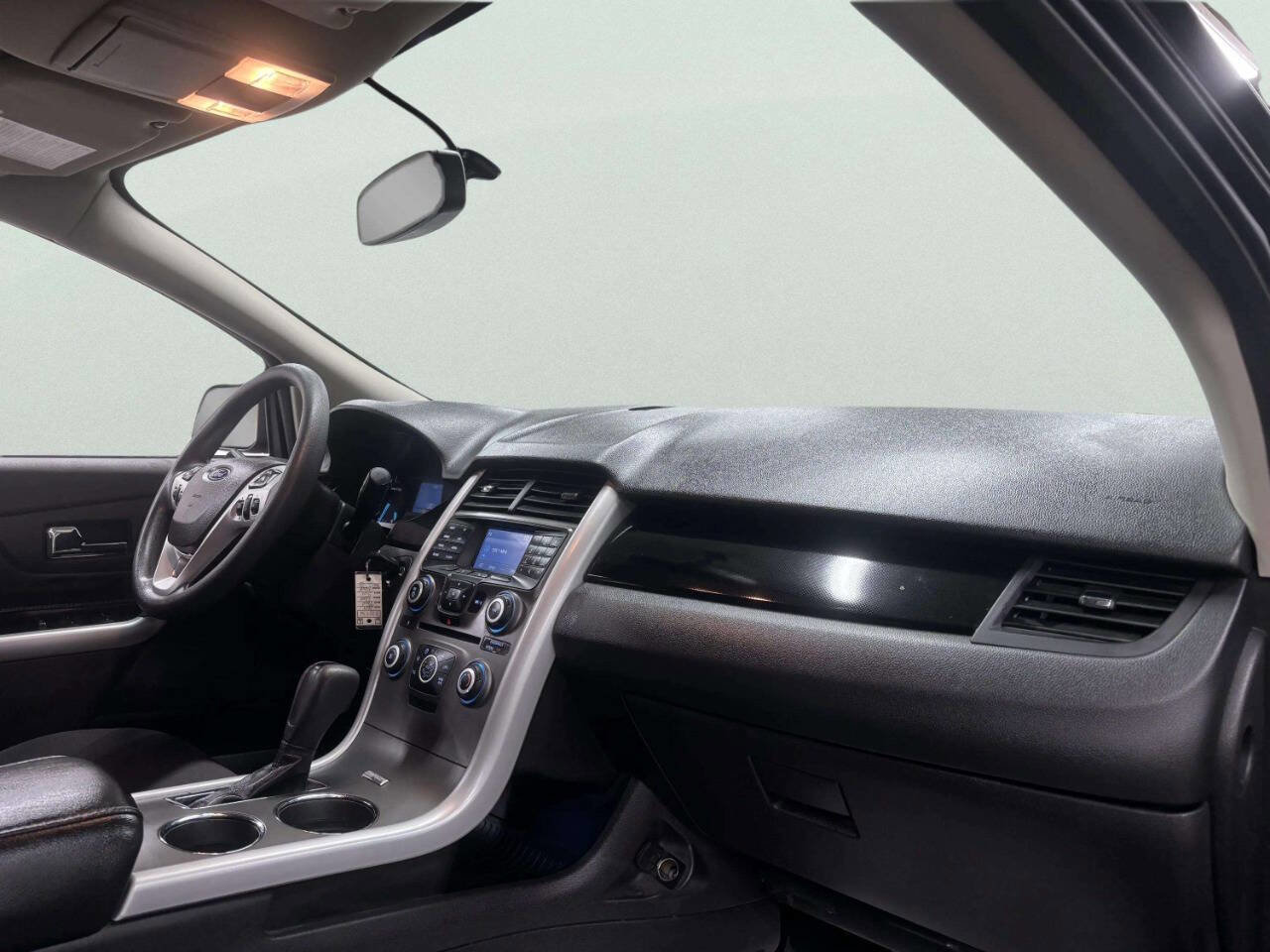 Used 2014 Ford Edge SE w/ Equipment Group 101A FWD image 19