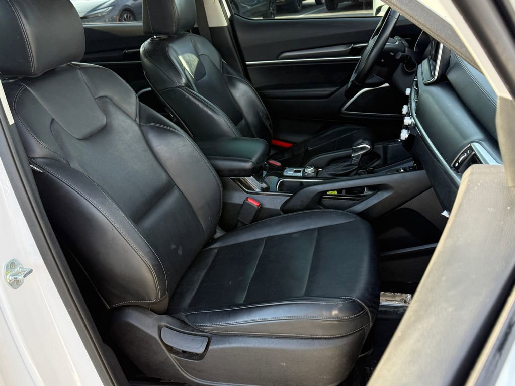 Used 2022 Kia Telluride S image 12