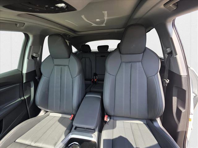 New 2025 Audi Q5 Premium Plus image 15