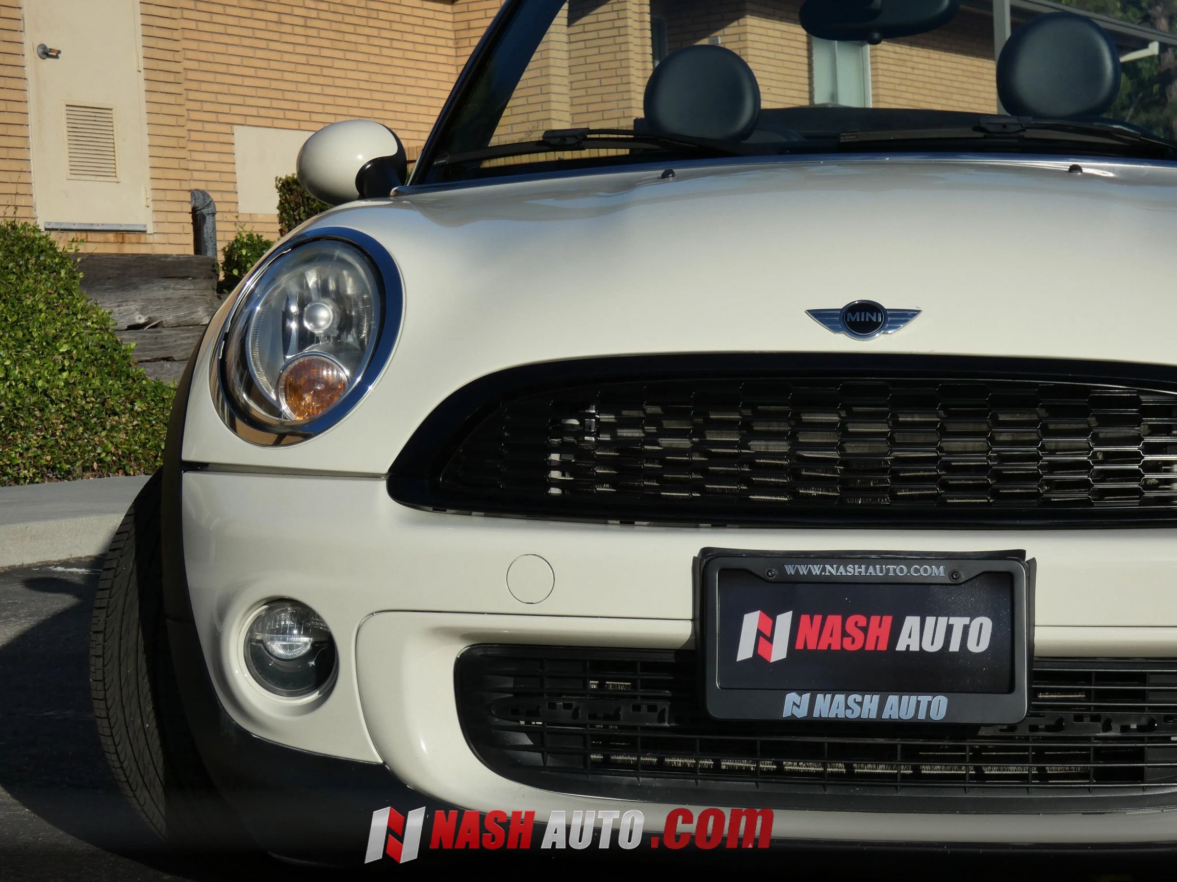 Used 2015 MINI Cooper Convertible FWD image 17