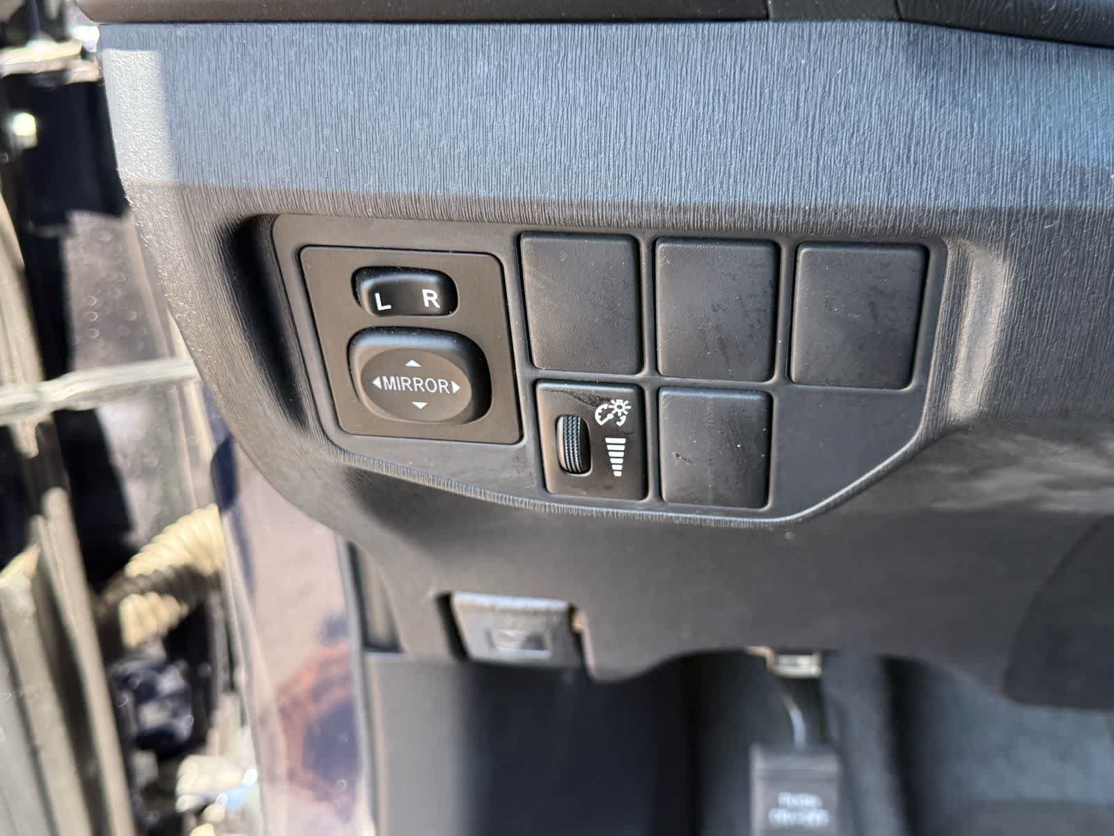 Used 2015 Toyota Prius Two FWD image 18